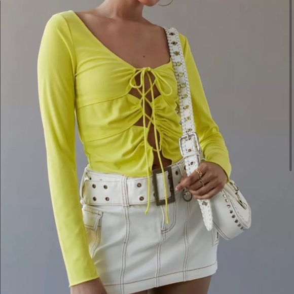 Drawstring Top - Picture 2 of 4